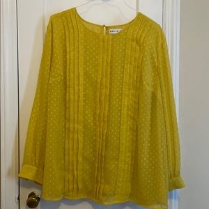 Sunny yellow Ava&Viv long sleeves blouse